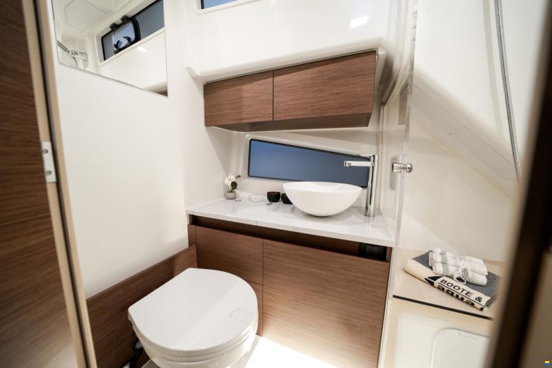 Delphia 10 LoungeTop