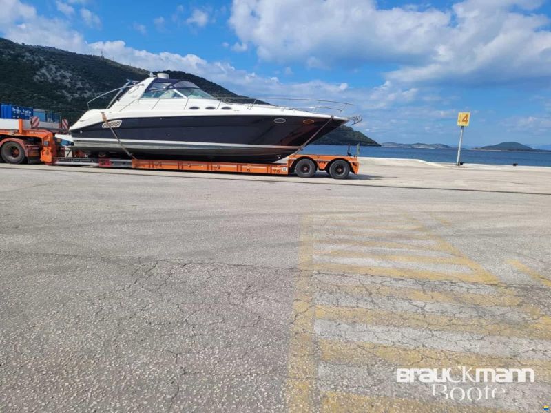 Sea Ray 37