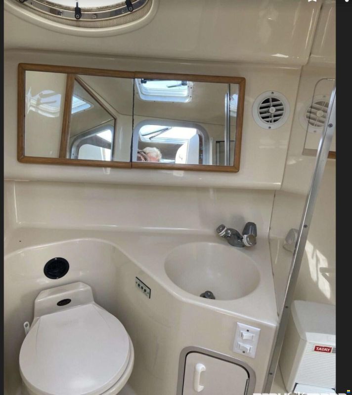 Sea Ray 37