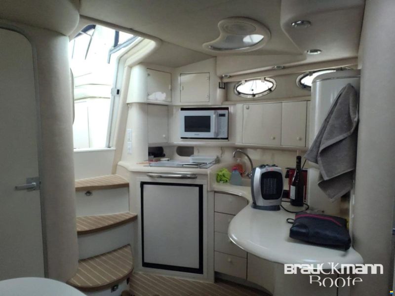 Sea Ray 37