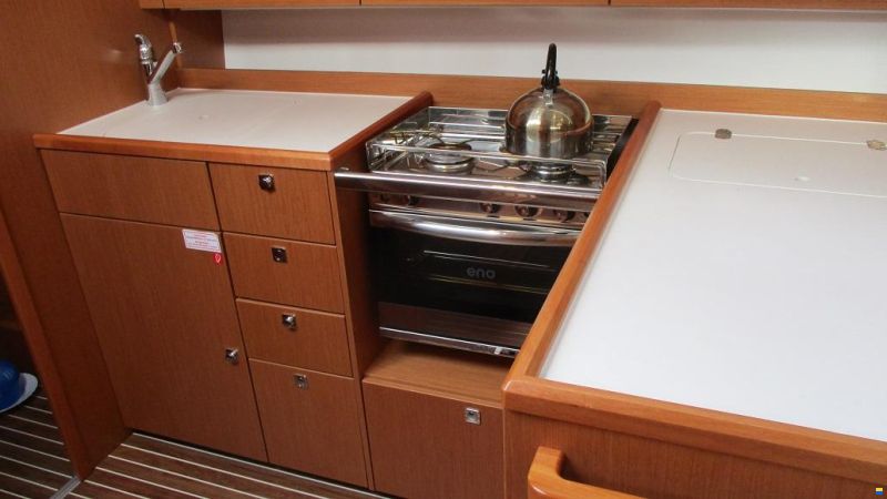 Bavaria C38