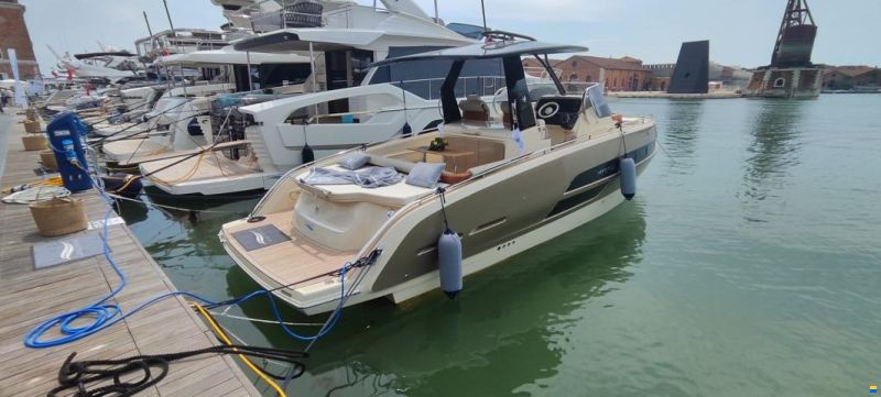 Invictus GT320