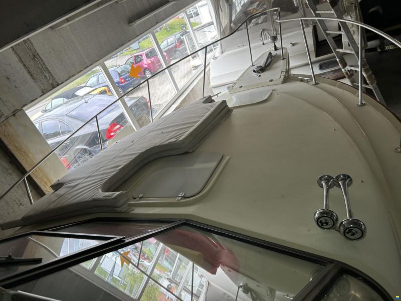 Trojan 9 M Quater Berth Express