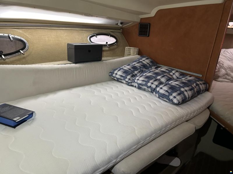 Trojan 9 M Quater Berth Express