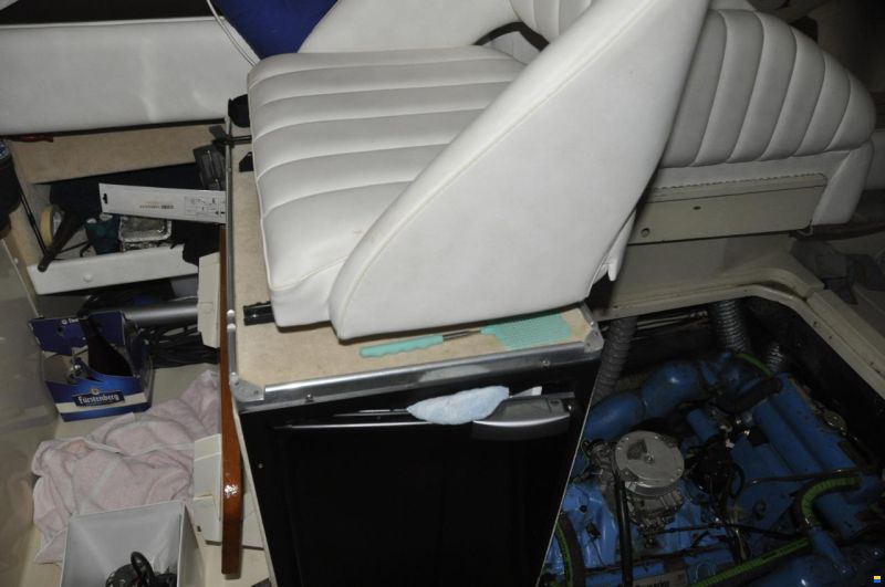 Trojan 9 M Quater Berth Express