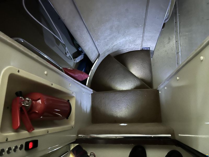 Trojan 9 M Quater Berth Express