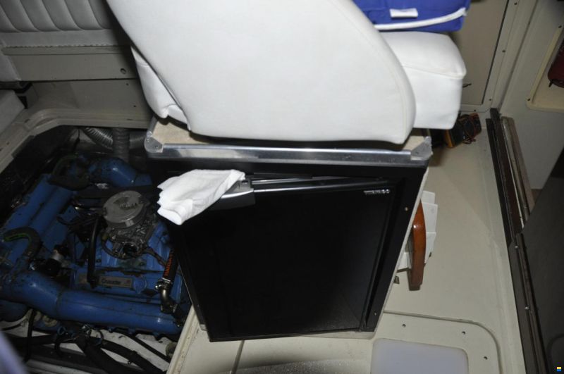 Trojan 9 M Quater Berth Express