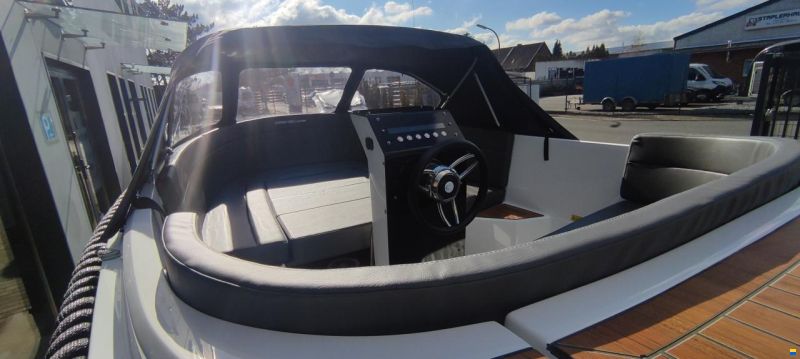 Corsiva 500 Tender