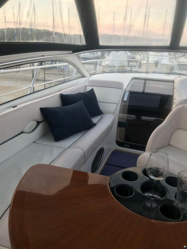 Windy 40 Bora