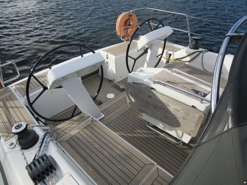 Hanse 458
