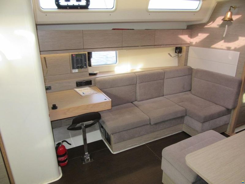 Hanse 458