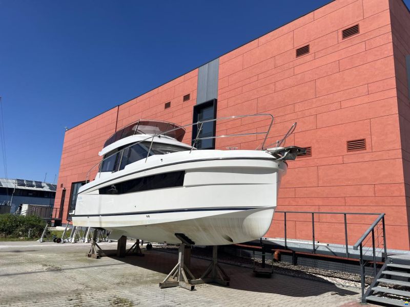 Delphia 989 Platinum Flybridge
