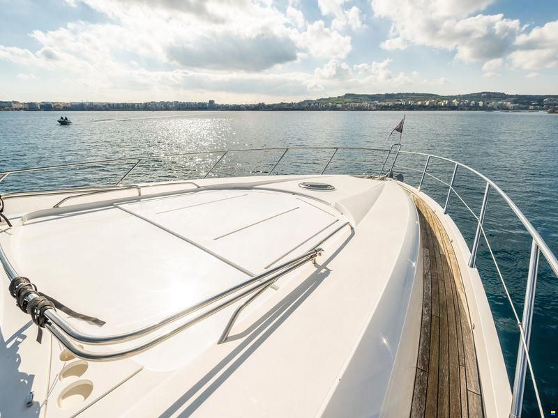 Sunseeker Predator 74