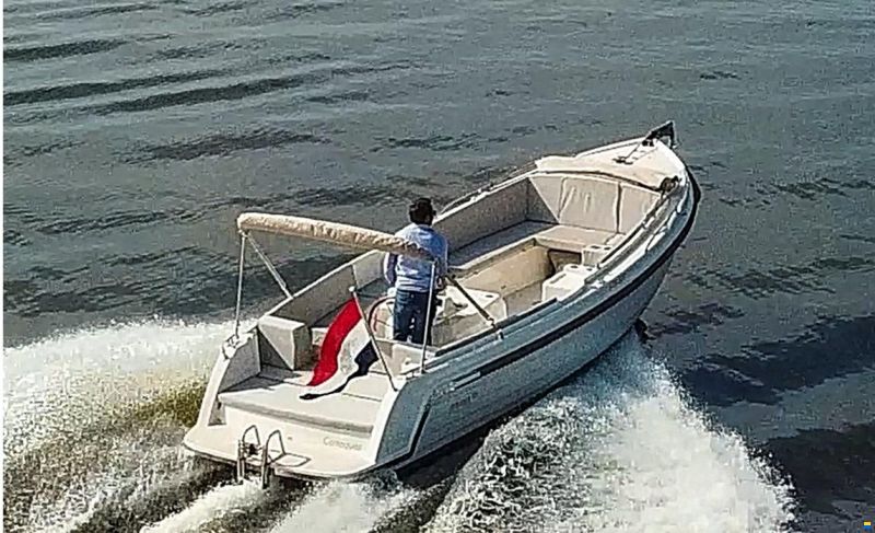 Interboat Intender 820 Sloep