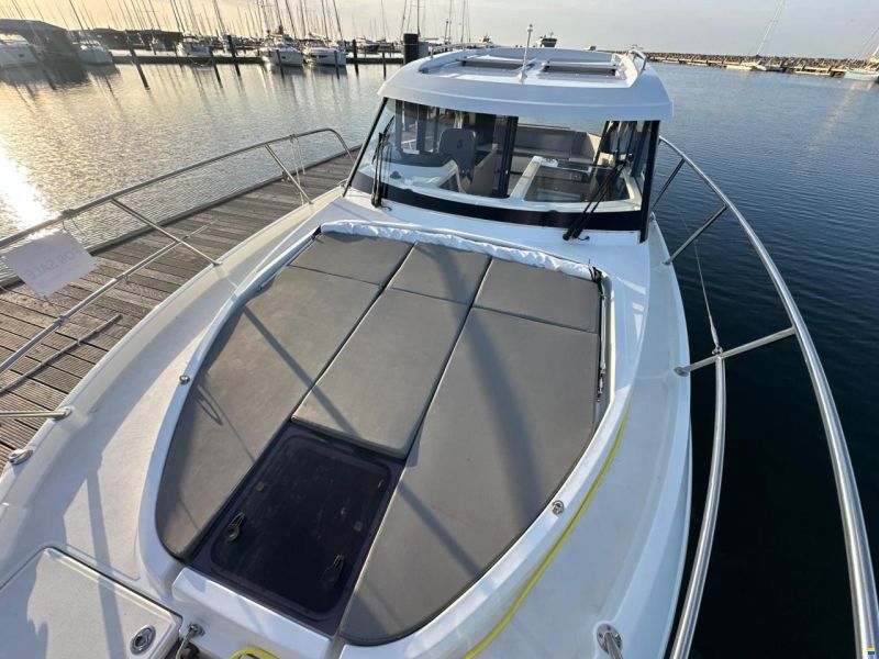 Beneteau Antares 11