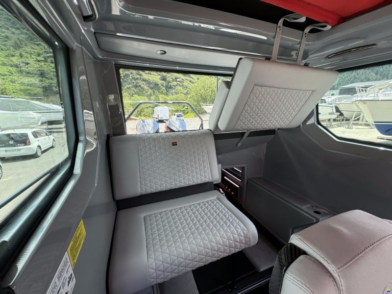 Brabus Shadow 500 Cabin