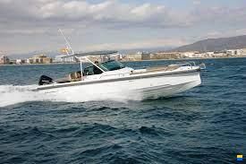 Axopar 28 T-TOP