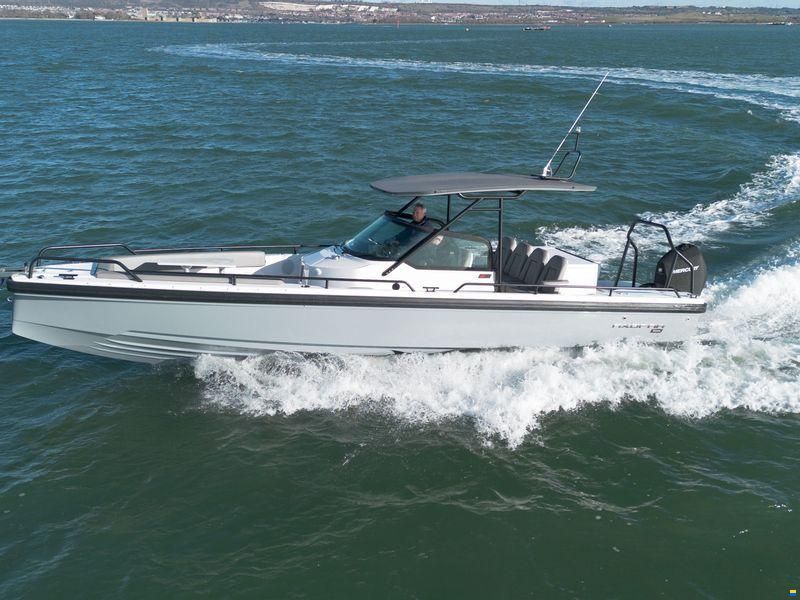 Axopar 28 T-Top