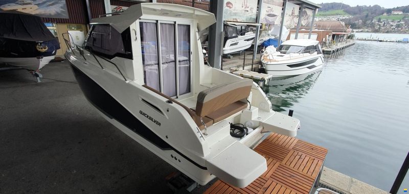 Quicksilver Activ 675 Weekend