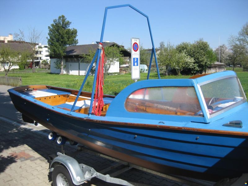 Steiner Werft Motorschiff und Ruderboot GRATIS