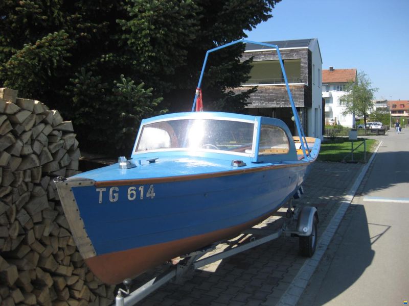 Steiner Werft Motorschiff und Ruderboot GRATIS