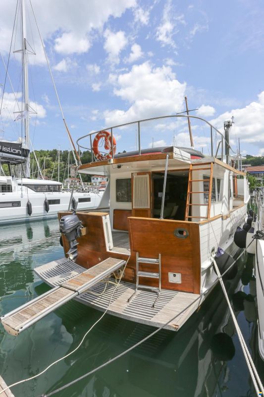 Lund Alaskan 46