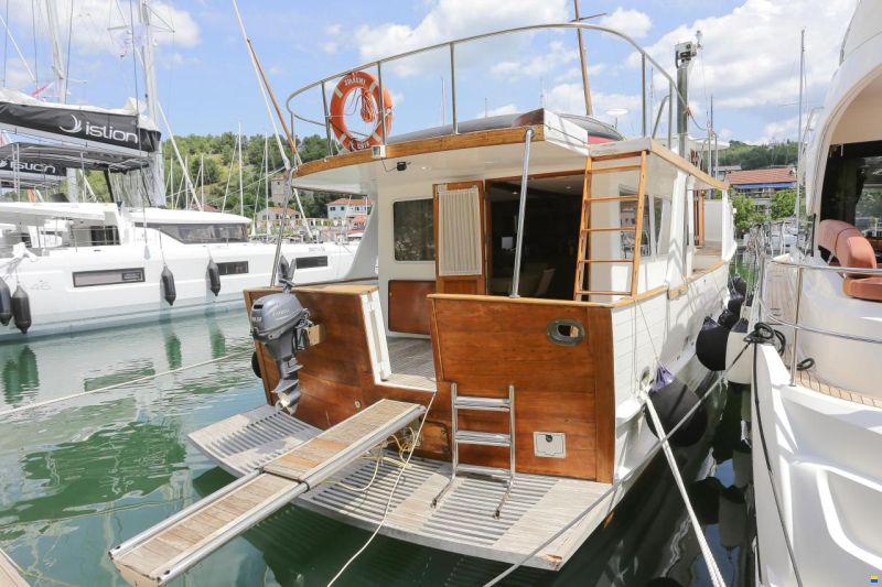 Lund Alaskan 46