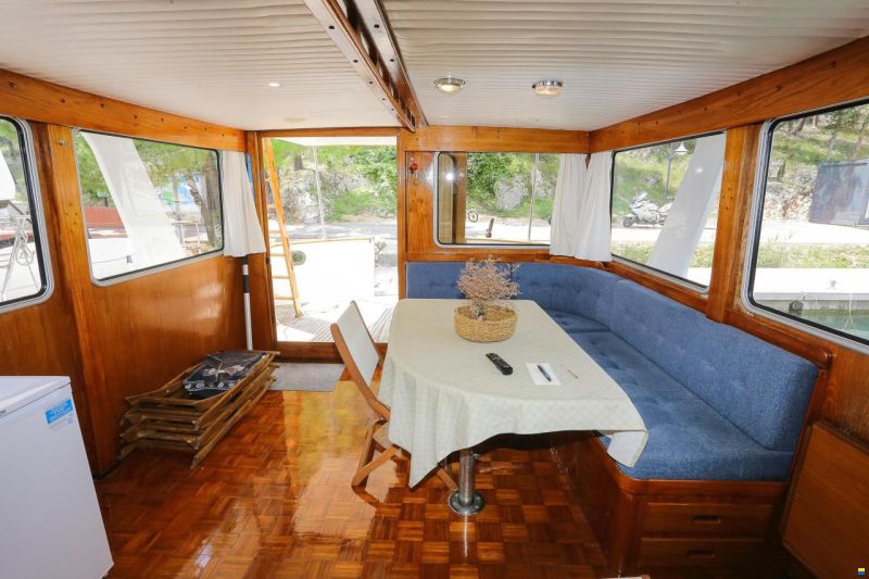 Lund Alaskan 46