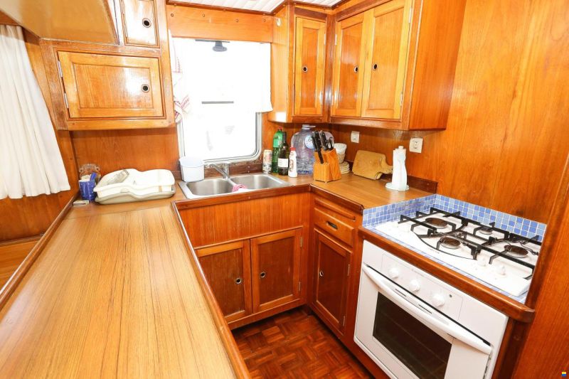 Lund Alaskan 46