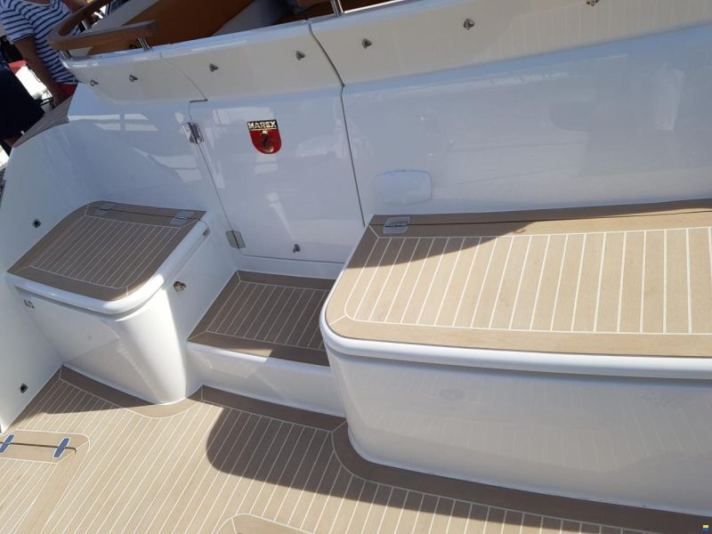 Marex 360 Cabriolet Cruiser