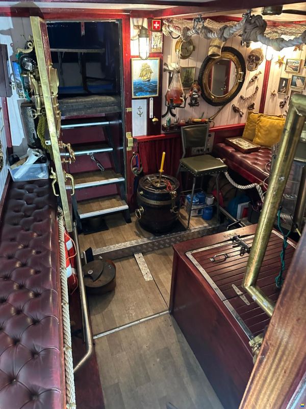 Hasler Güterschiff Nauen