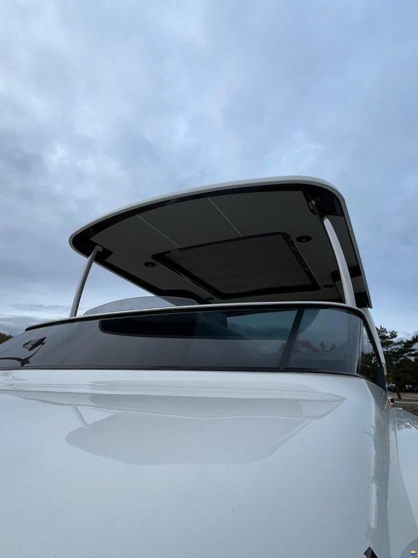 Absolute Navetta 52
