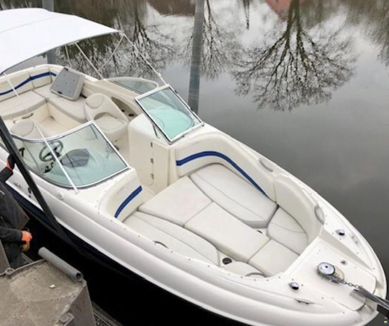 Maxum 2400 SD