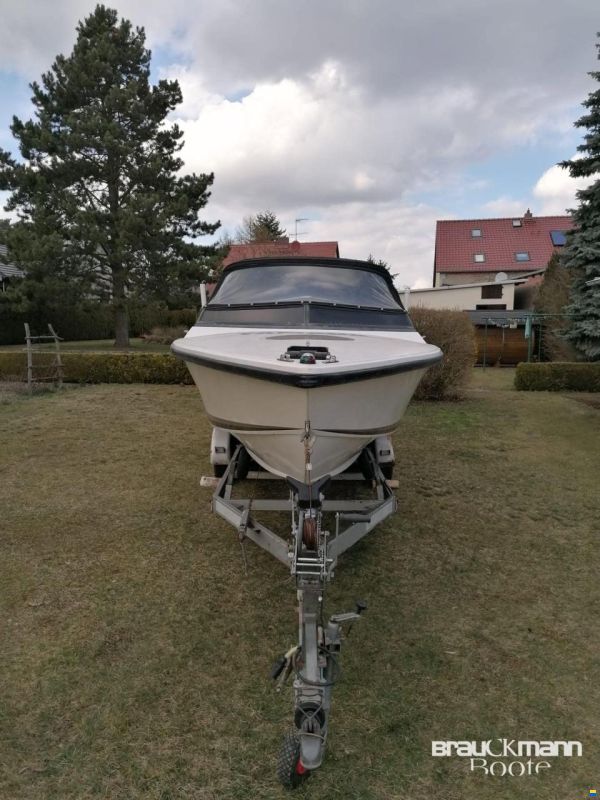 Manta Racing Boats Offshore Boot Manta
