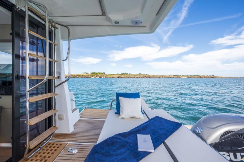 Beneteau Antares 11 Fly