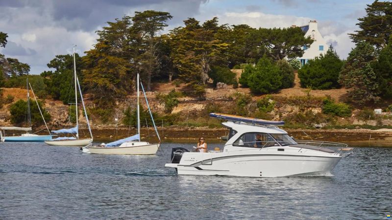 Beneteau Antares 7 OB
