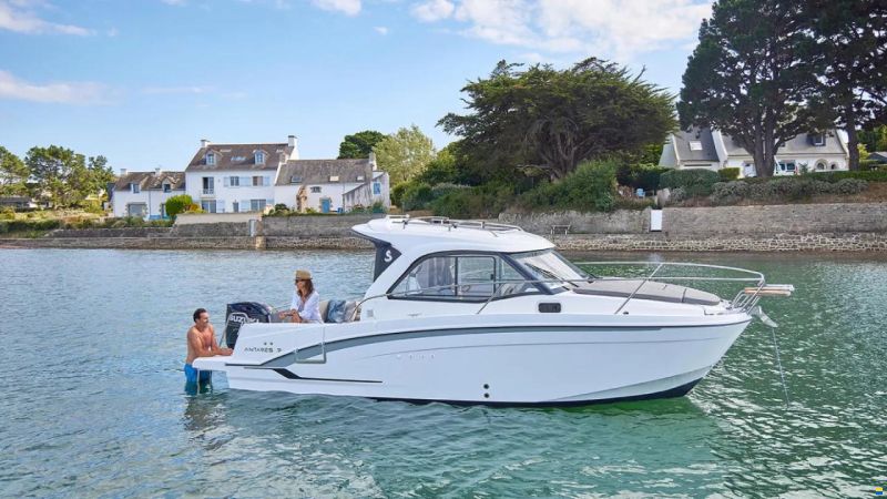 Beneteau Antares 7 OB