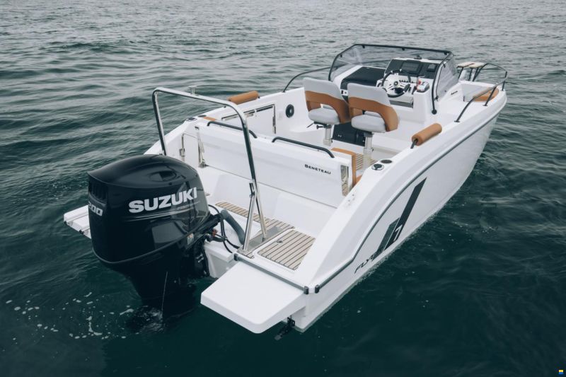 Beneteau Flyer 7 SUNdeck