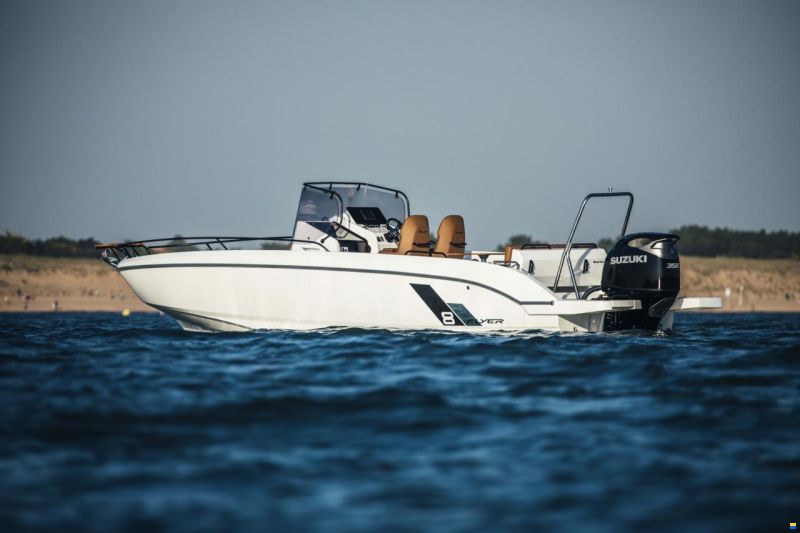 Beneteau Flyer 8 SPACEdeck v2