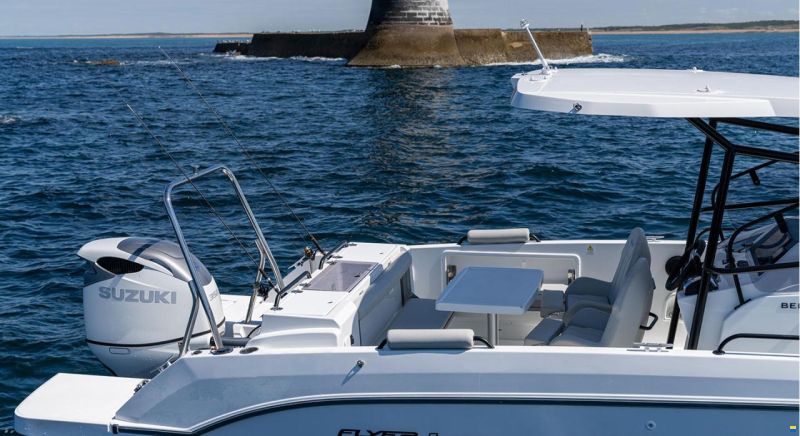 Beneteau Flyer 8 SPACEdeck v2