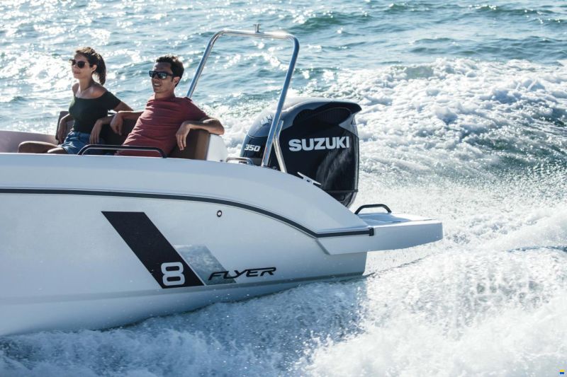 Beneteau Flyer 8 SPACEdeck v2