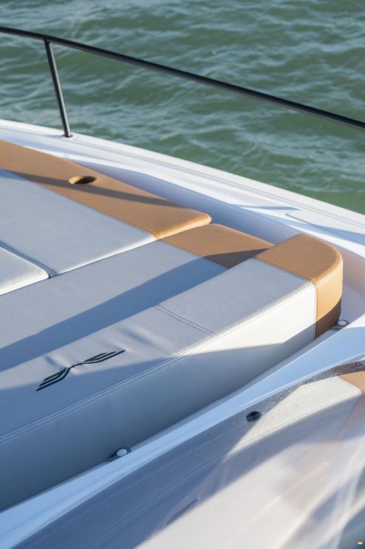 Beneteau Flyer 9 SUNdeck
