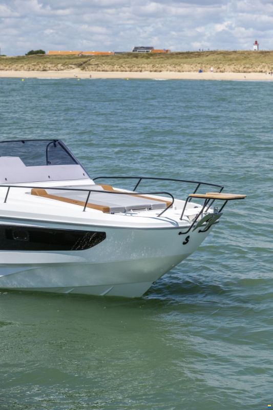 Beneteau Flyer 9 SUNdeck