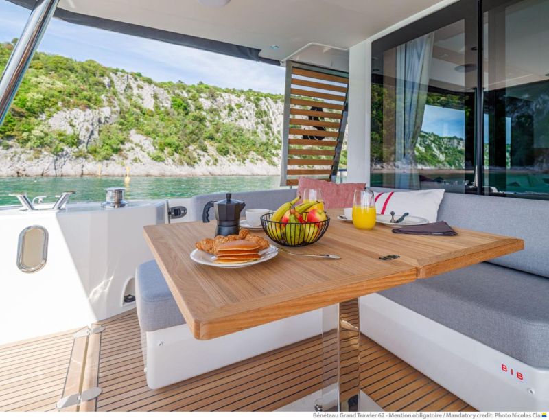 Beneteau Grand Trawler 62