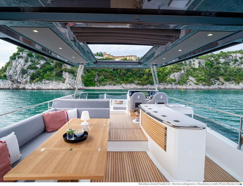 Beneteau Grand Trawler 62
