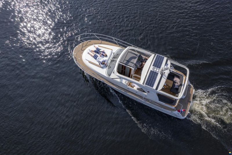 Marex 310 Sun Cruiser