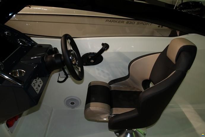 Parker 630 Bow Rider