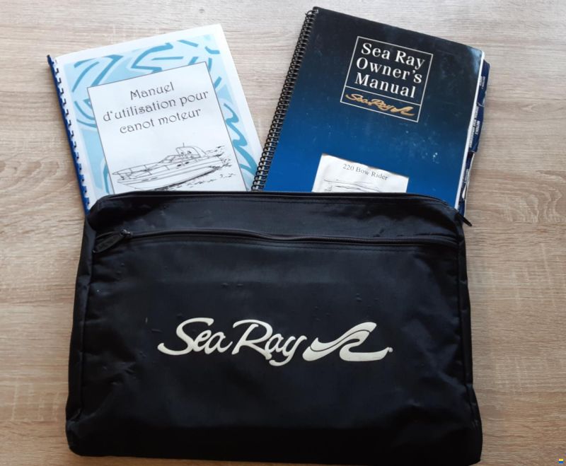 Sea Ray 220 BR