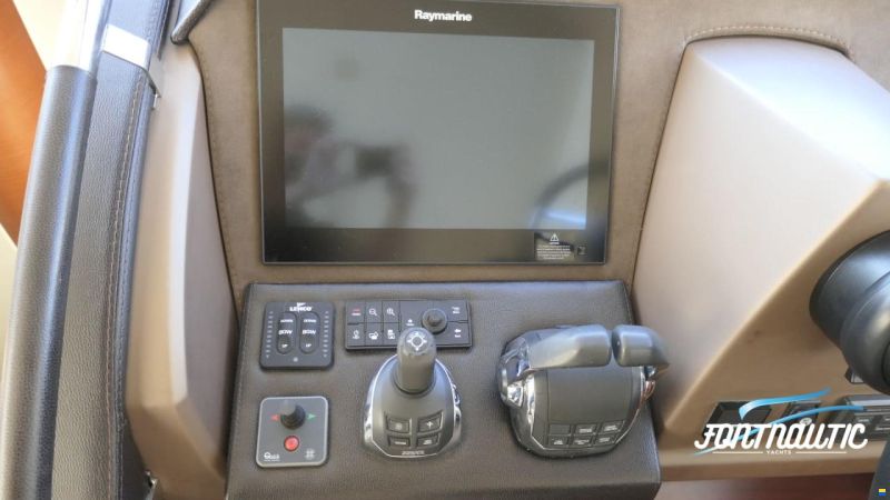 Jeanneau Prestige 620 Fly