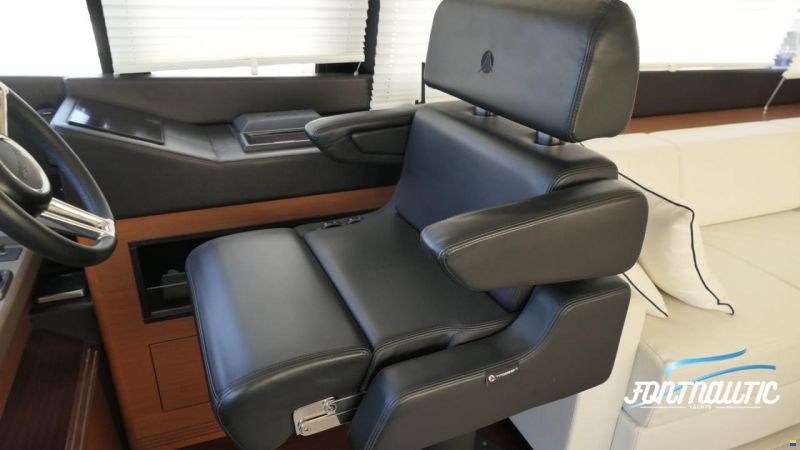 Jeanneau Prestige 620 Fly